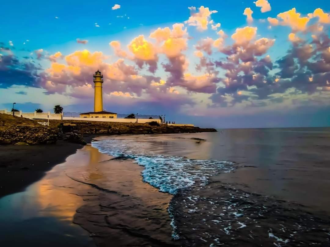 Estudio La Corbeta Torrox Luaran gambar